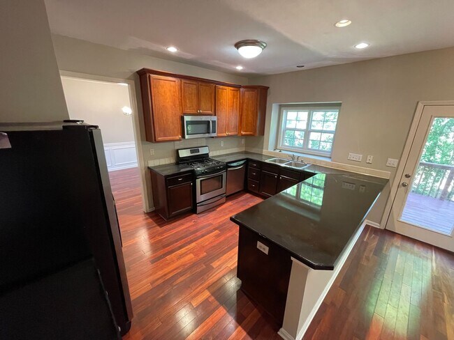 Building Photo - 10704 Copper Ridge Dr