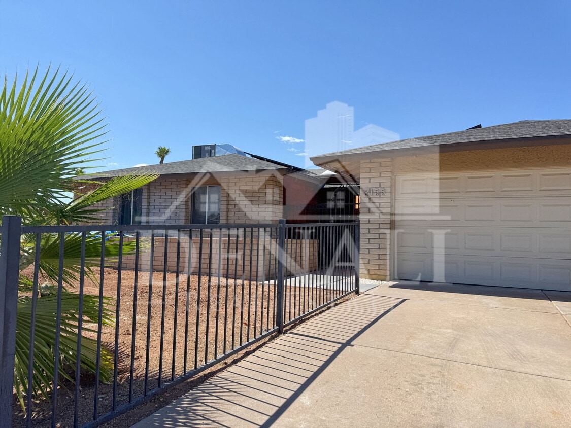 Photo - 3155 East El Moro Avenue