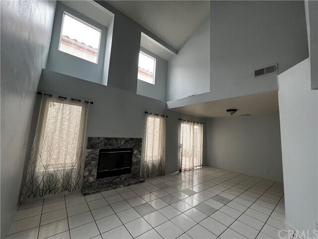 Building Photo - 872 Highland Ave