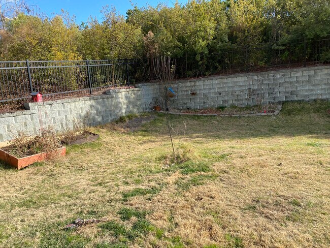 Foto del edificio - 12820 Heath Grove Dr