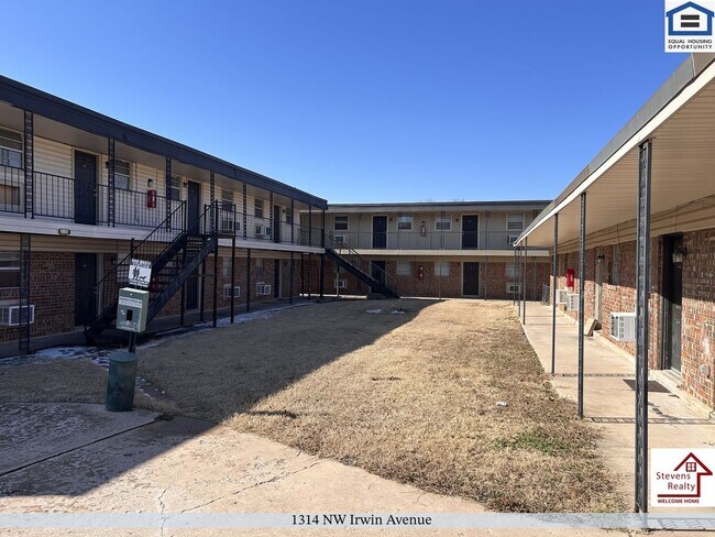 Foto del edificio - 1314 NW Irwin Ave