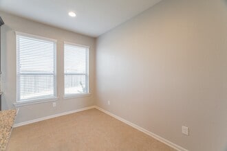 Building Photo - 8 Florentino Vine Pl
