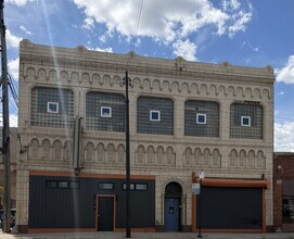 Building Photo - 22-26 N Pulaski Rd