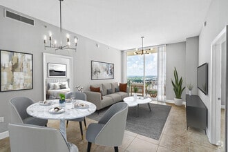 Building Photo - 550 Okeechobee Blvd