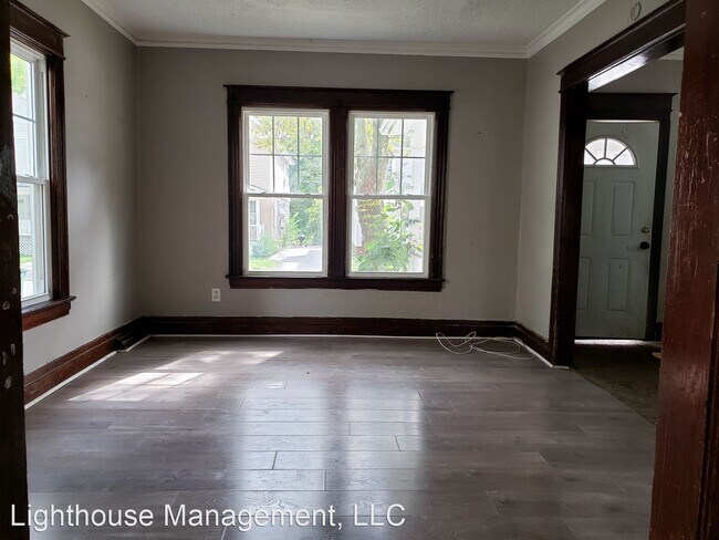 Building Photo - 3 br, 1 bath House - 48 Rosewood Terr.