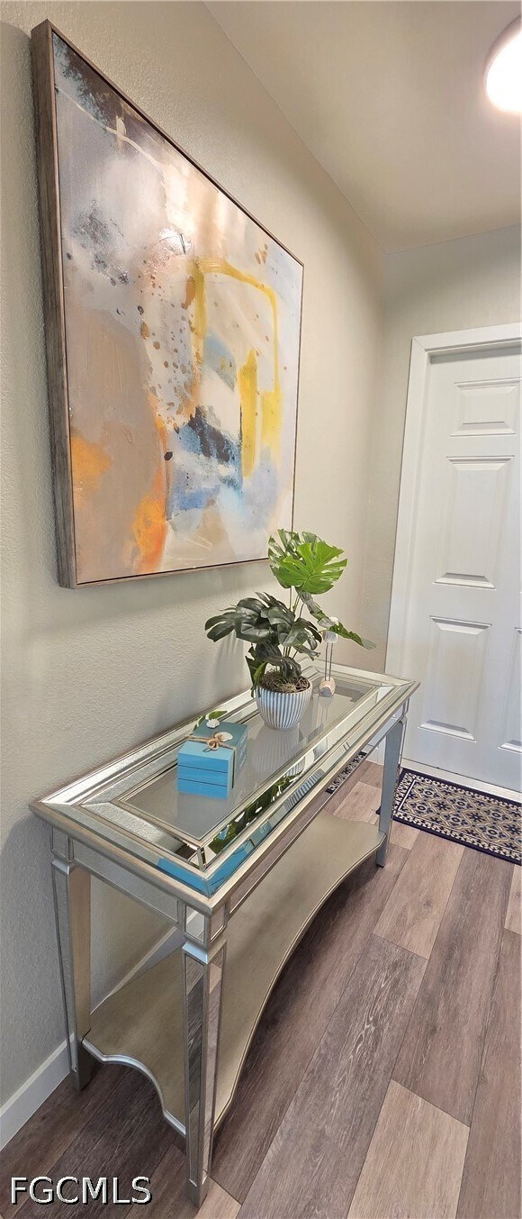 Foto del edificio - 16635 Lake Cir Dr