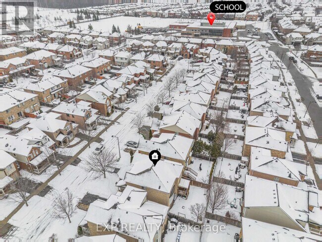 Photo du bâtiment - 1193 Barr Crescent