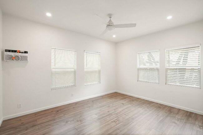 Foto del edificio - 1202 N Gower St