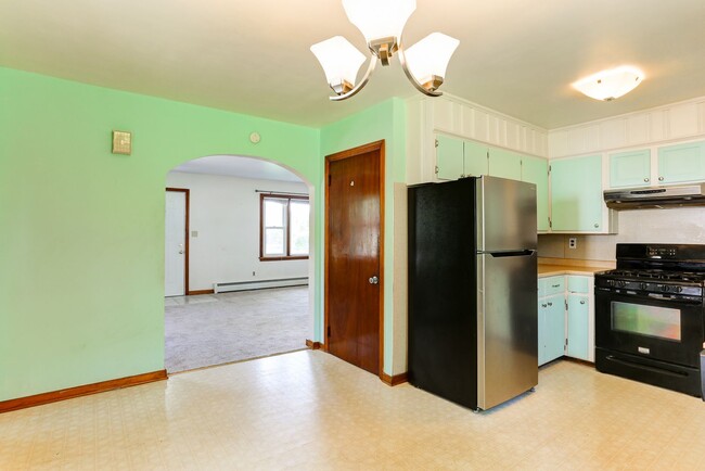 Foto del edificio - 3 Bedroom home in Silver Spring Twp.