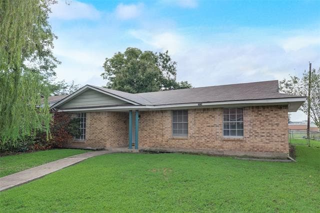 Foto principal - 2529 Belhaven Dr