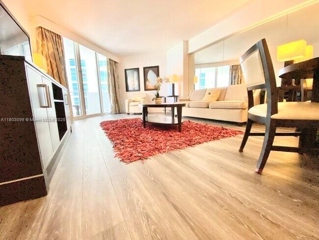 Foto del edificio - 17375 Collins Ave