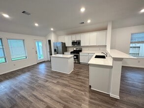 Building Photo - 5804 Knox Lndg Dr