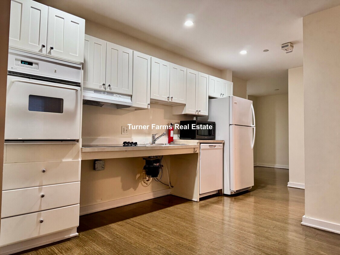 2 Boylston St, Boston, MA 02116 Apartments in Boston, MA