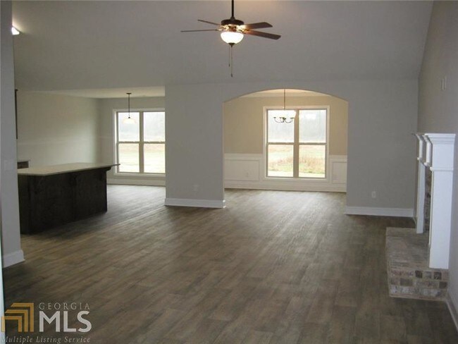 Building Photo - 599 River Mist Cir