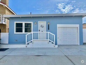 304 Santa Monica Dr