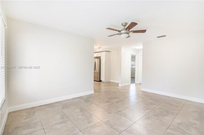 Building Photo - 8172 NW 67th Ave