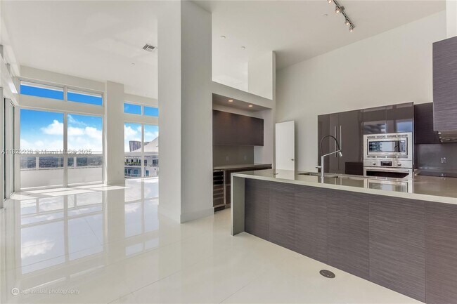Foto del edificio - 1080 Brickell Ave