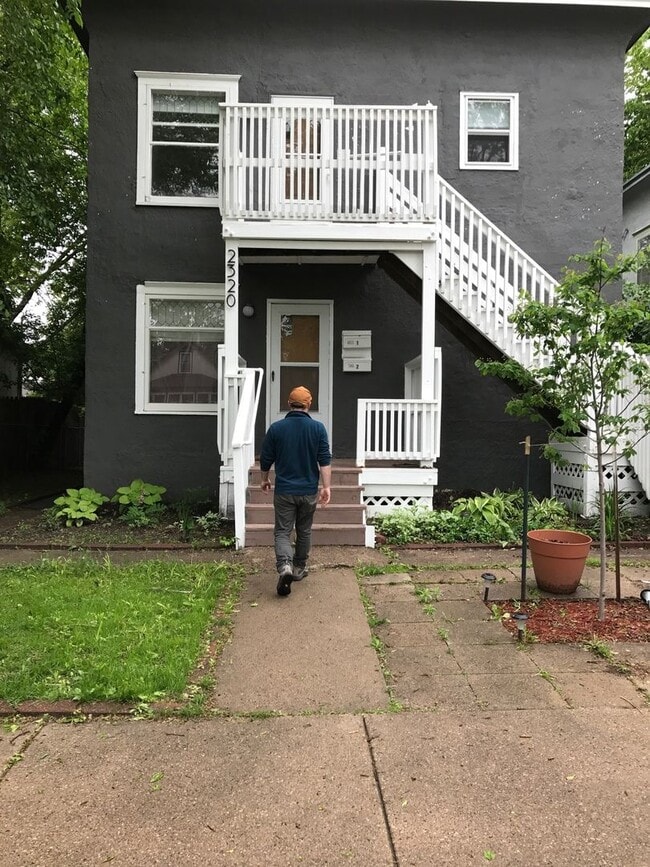 Building Photo - 2320 5th St NE