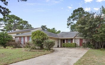 Building Photo - 9230 Wandsworth Dr