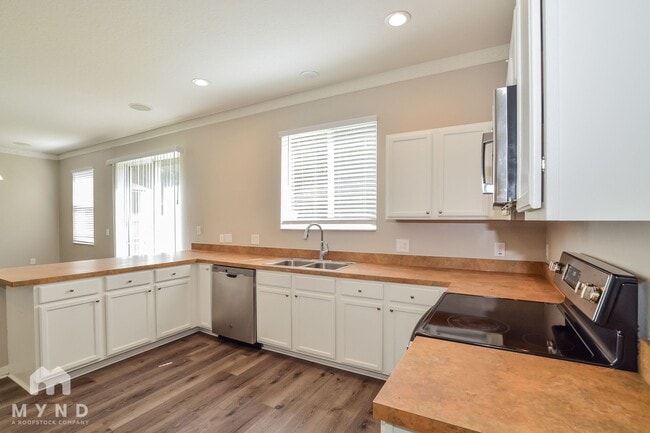 Foto del edificio - 2943 Lyndscape St