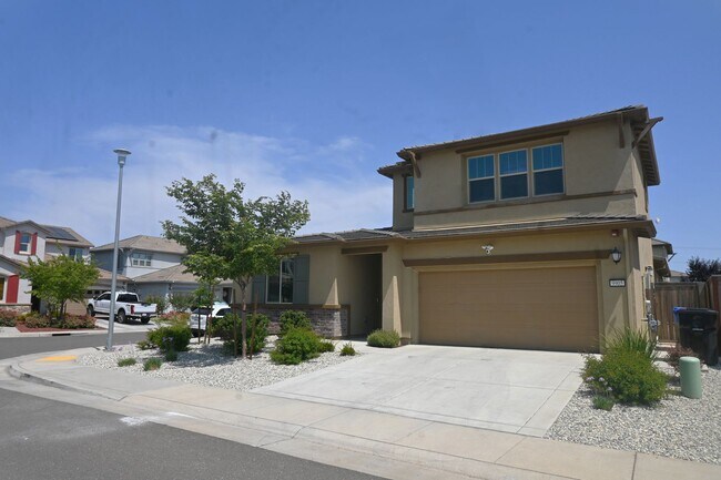 Foto del edificio - Resident Benefit Package Property