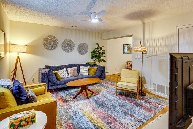Foto del edificio - 2630 Kantz Dr