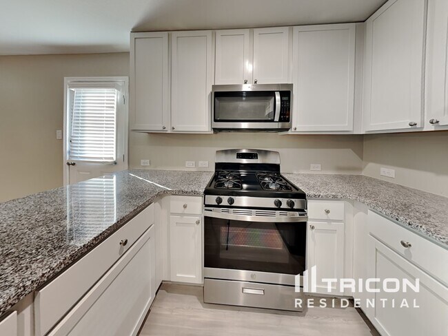 Building Photo - 9607 Littleton Grist