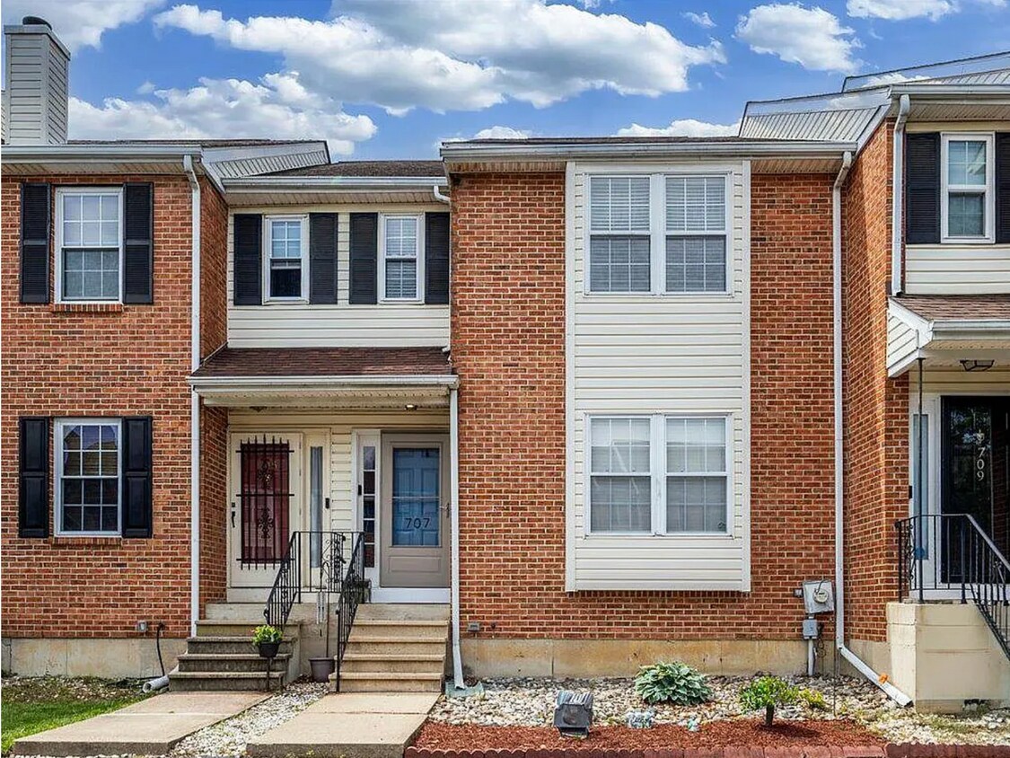 Foto principal - 707 6th St