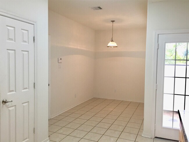 Foto del edificio - 2865 Westhollow Dr