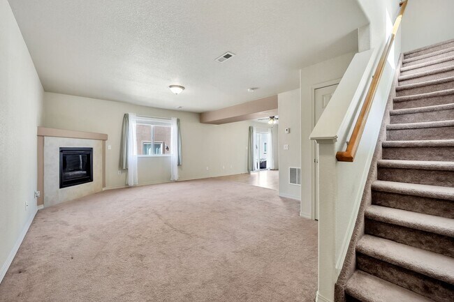 Foto del edificio - Academy School District 20 Home Available NOW!