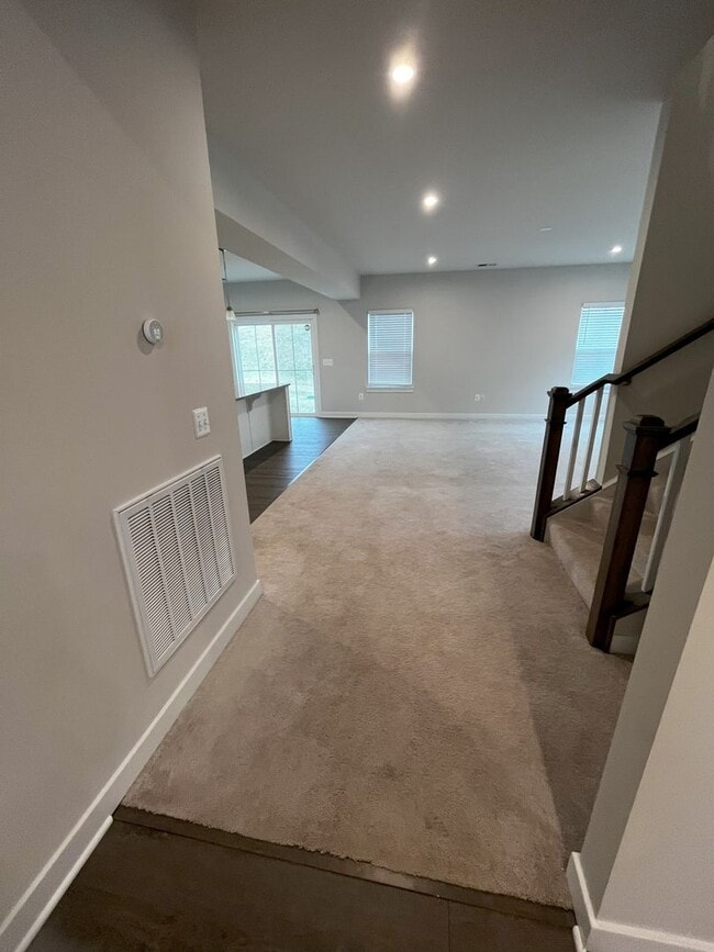 Building Photo - Single Family Home in the Crossings