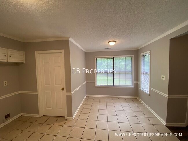 Building Photo - 6627 Goldeneye Dr