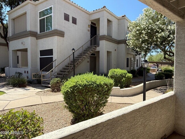 Foto del edificio - 11375 E Sahuaro Dr
