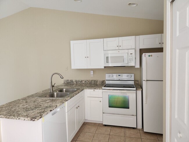 Foto del edificio - 1132-1134 Hightower Ave S.