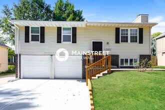 Building Photo - 19801 E Millhaven St