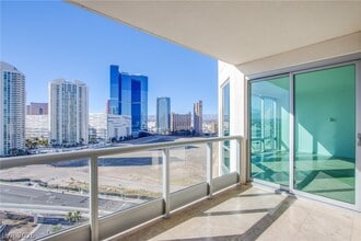 Building Photo - 222 Karen Ave