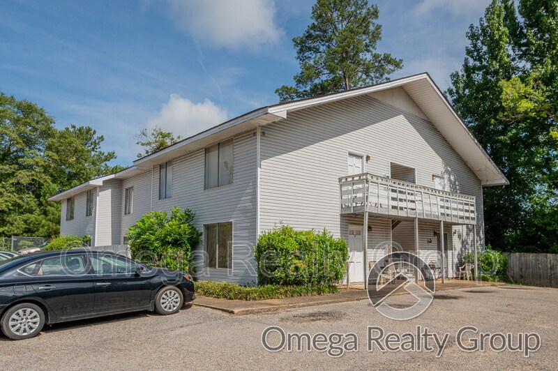2901 18th Ave Unit Apt 9, Northport, AL 35476 Condo for Rent in