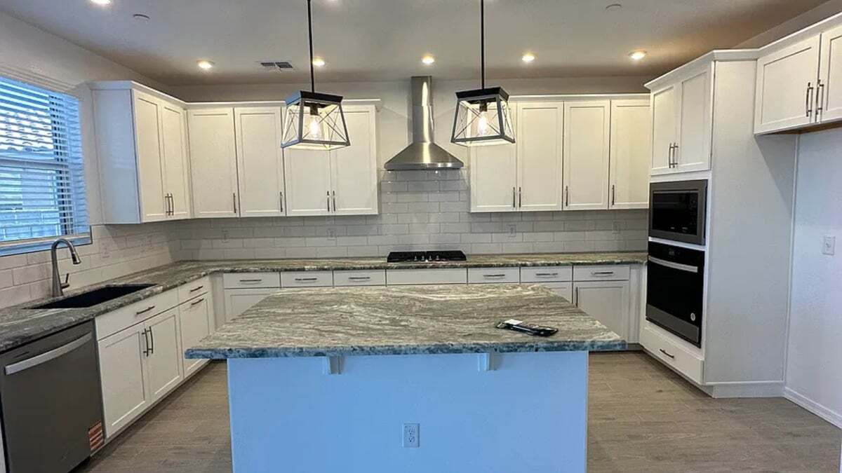 Foto del edificio - Large North Peoria Home