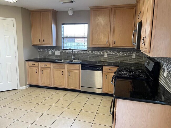 Foto del edificio - 3902 Flannery Ridge Ln