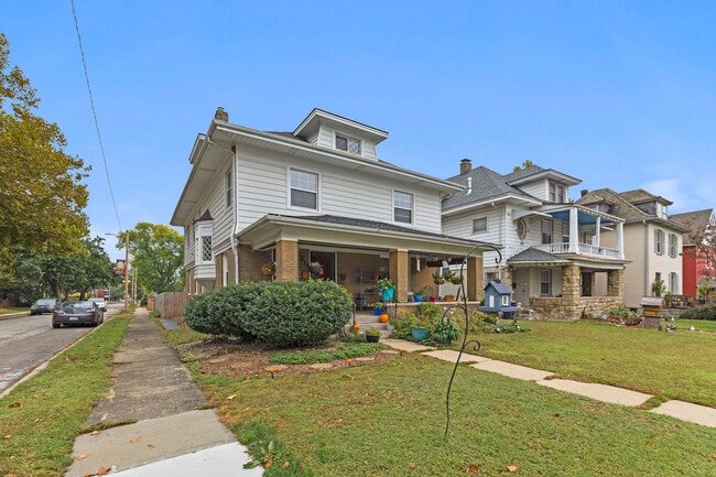 Building Photo - 315 Garfield Ave