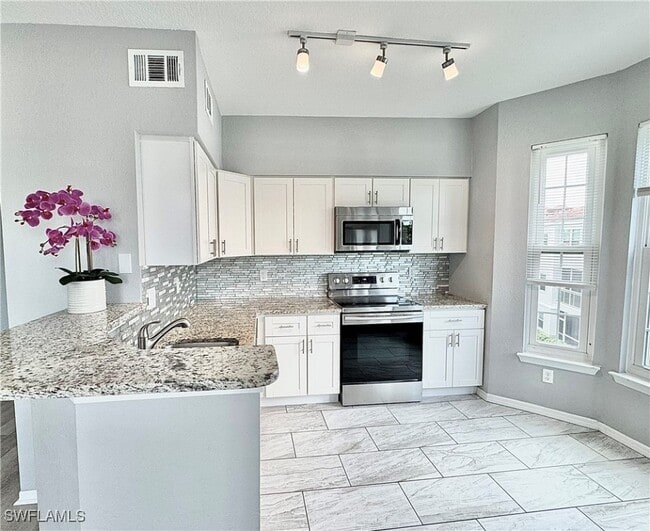 Building Photo - 23520 Walden Center Dr