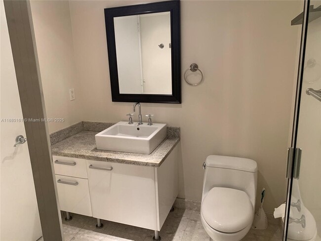 Foto del edificio - 185 SW 7th St