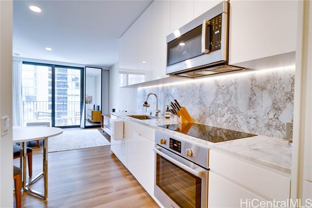 Foto principal - 987 Queen St