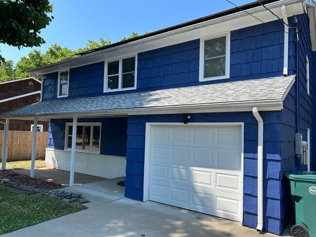 Building Photo - 84 Cardo Rd