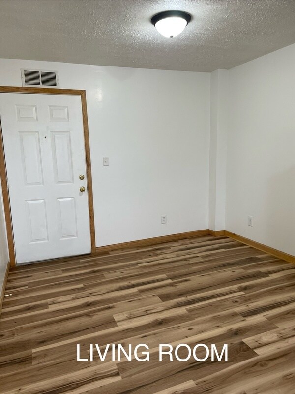 Foto del edificio - 21 W 8th St