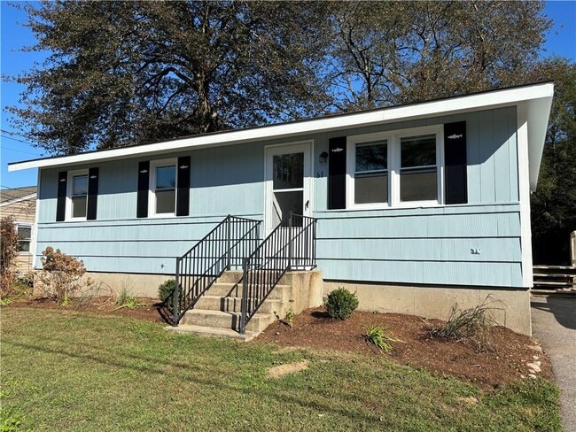 Building Photo - 61 Inkberry Trail