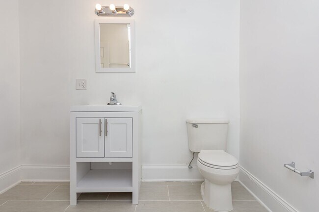 Foto del edificio - 1330 W 78th St