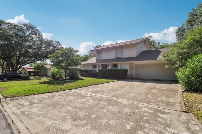 Photo - Beautifully Renovated Home with a Large Yard