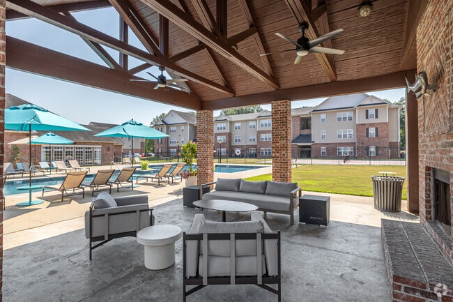 Building Photo - Glenrock Apartments