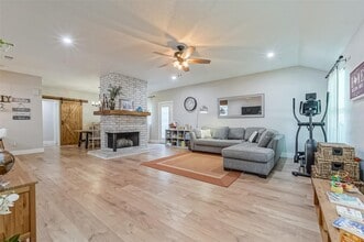 Building Photo - 3704 Ginger Ln Building Photo - 3704 Ginger Ln